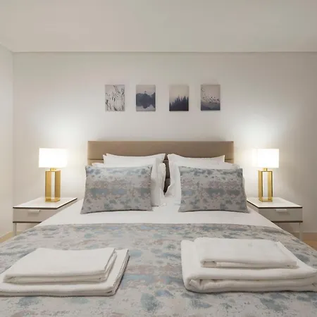 Appartamento Lovelystay - Hidden & Quiet Duplex Next To Sao Bento Station *
