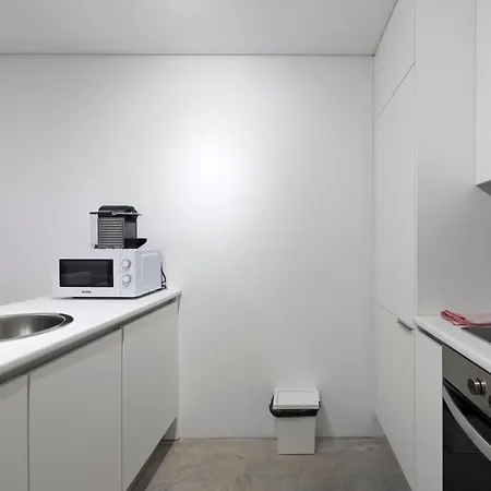 Lovelystay - Hidden & Quiet Duplex Next To Sao Bento Station *