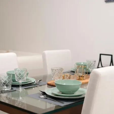 Lovelystay - Hidden & Quiet Duplex Next To Sao Bento Station *