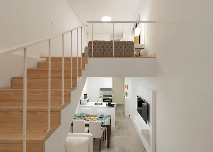 Apartment Lovelystay - Hidden & Quiet Duplex Next To Sao Bento Station