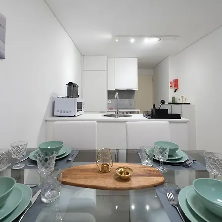 Appartement Lovelystay - Hidden&quiet Duplex Next To São Bento Station