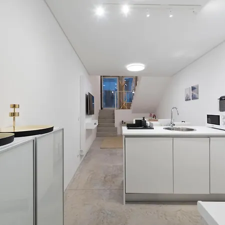 Appartement Lovelystay - Hidden&quiet Duplex Next To São Bento Station